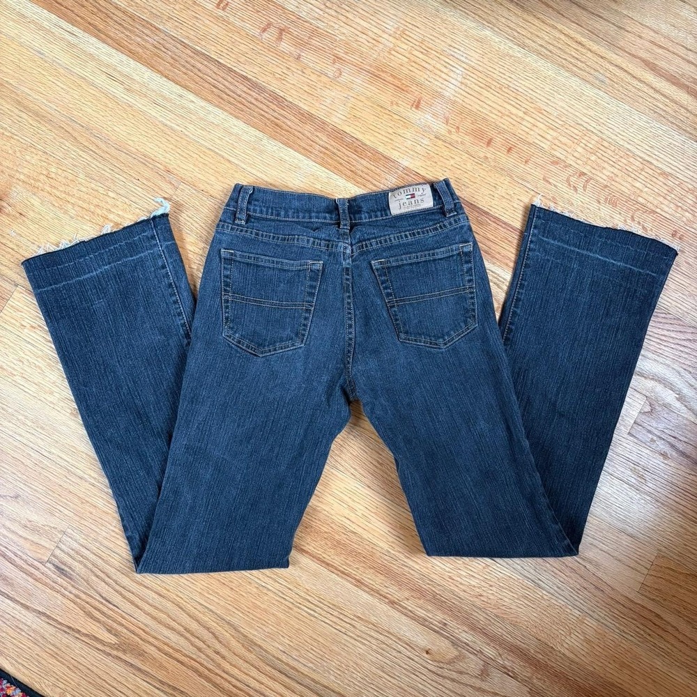 Tommy Jeans Womens Low Rise Bootcut Grey Stonewash Raw Hem Denim Size 1